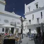 Wake Up In Tarifa Hostel & Restaurant Lounge