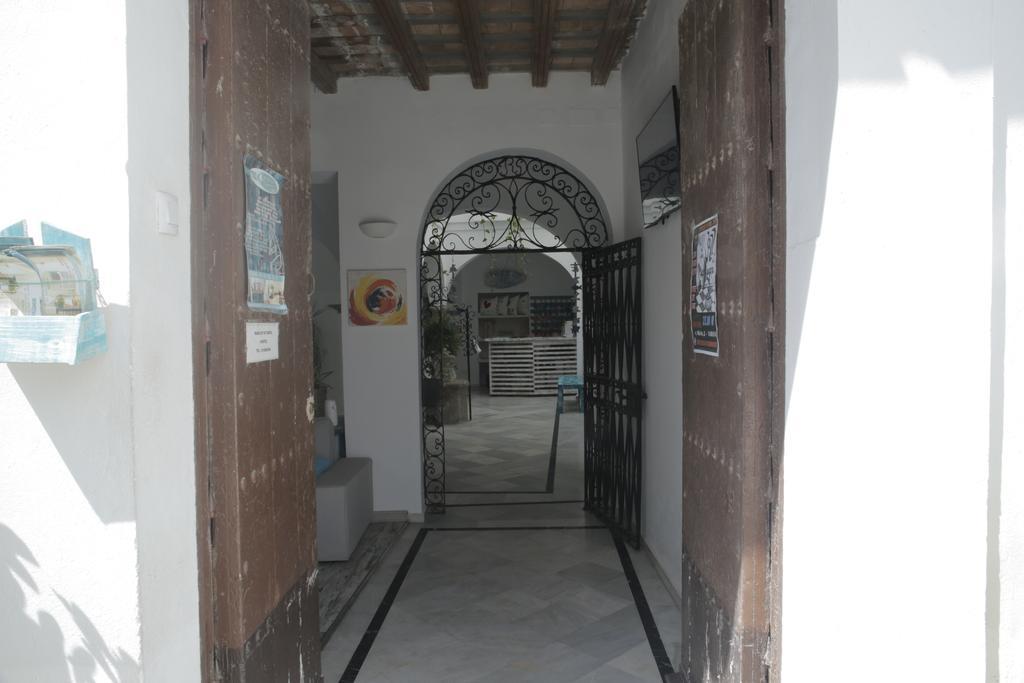 Hostel Wake Up In & Restaurant Lounge Tarifa